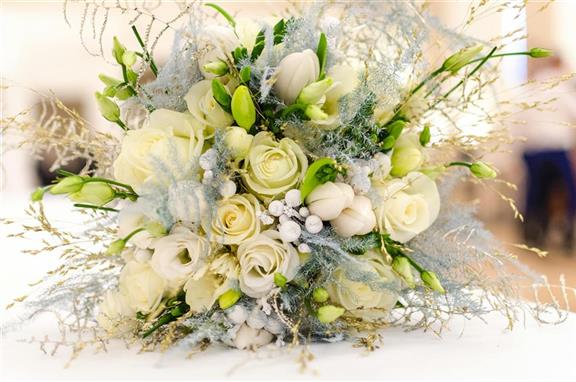 wedding flower arrangements 