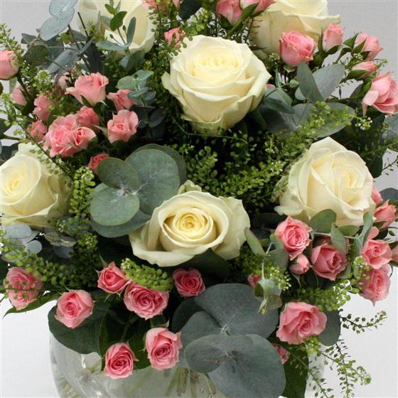 Rpple Raspberry Roses Raspberry Ripple Julie's Flowers Gosforth Florist